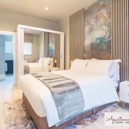 Beautiful Apartment In London Hounslow Bagian luar foto
